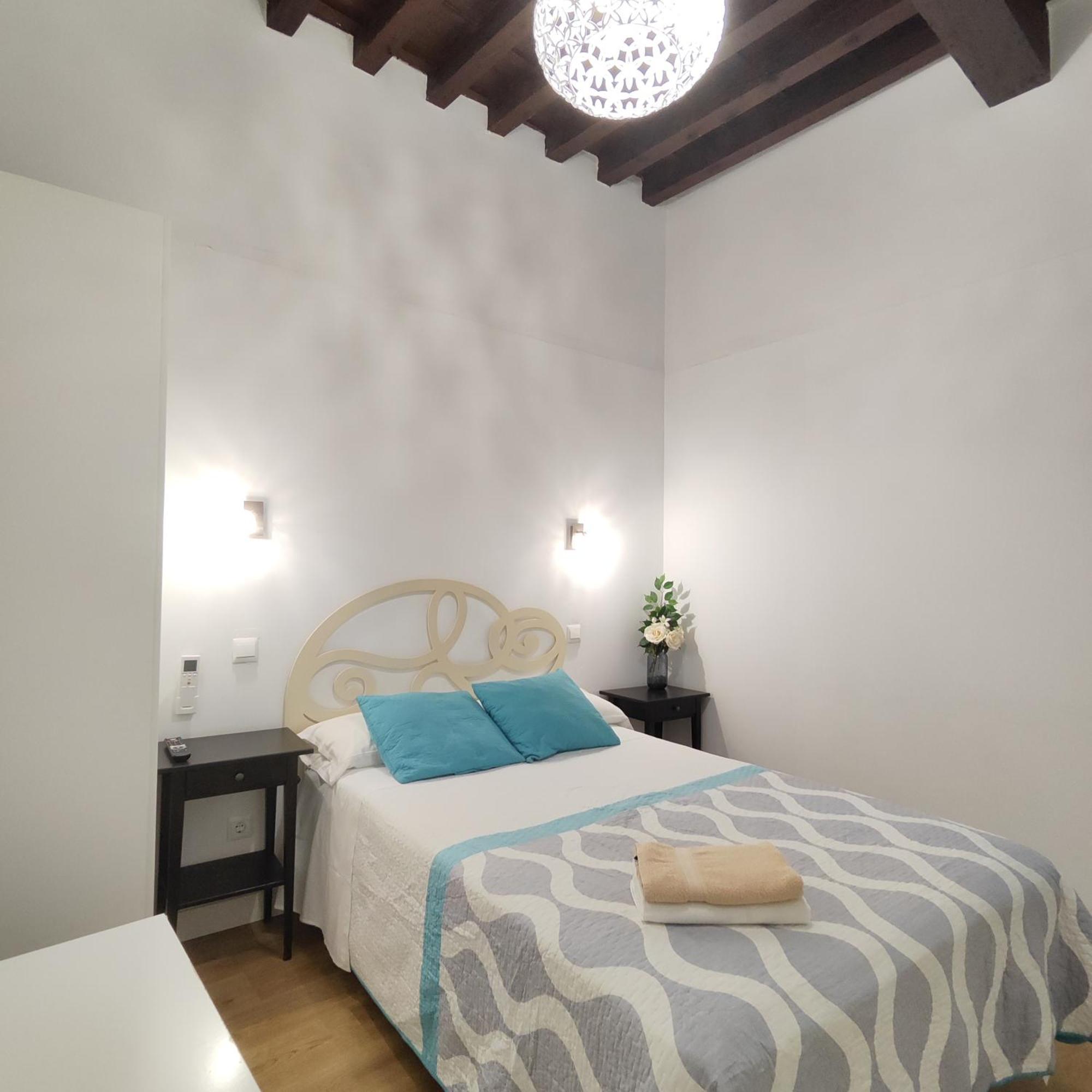 Tres Culturas Apartment